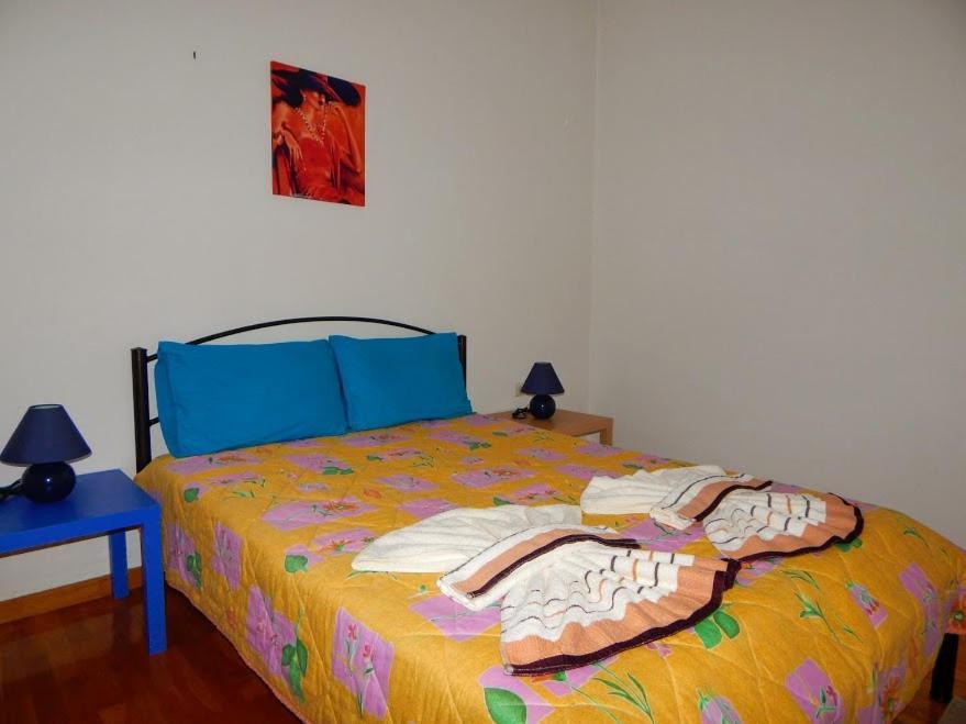 Cozy Apartment For 2-5 People-Center Tripoli 1 Екстер'єр фото