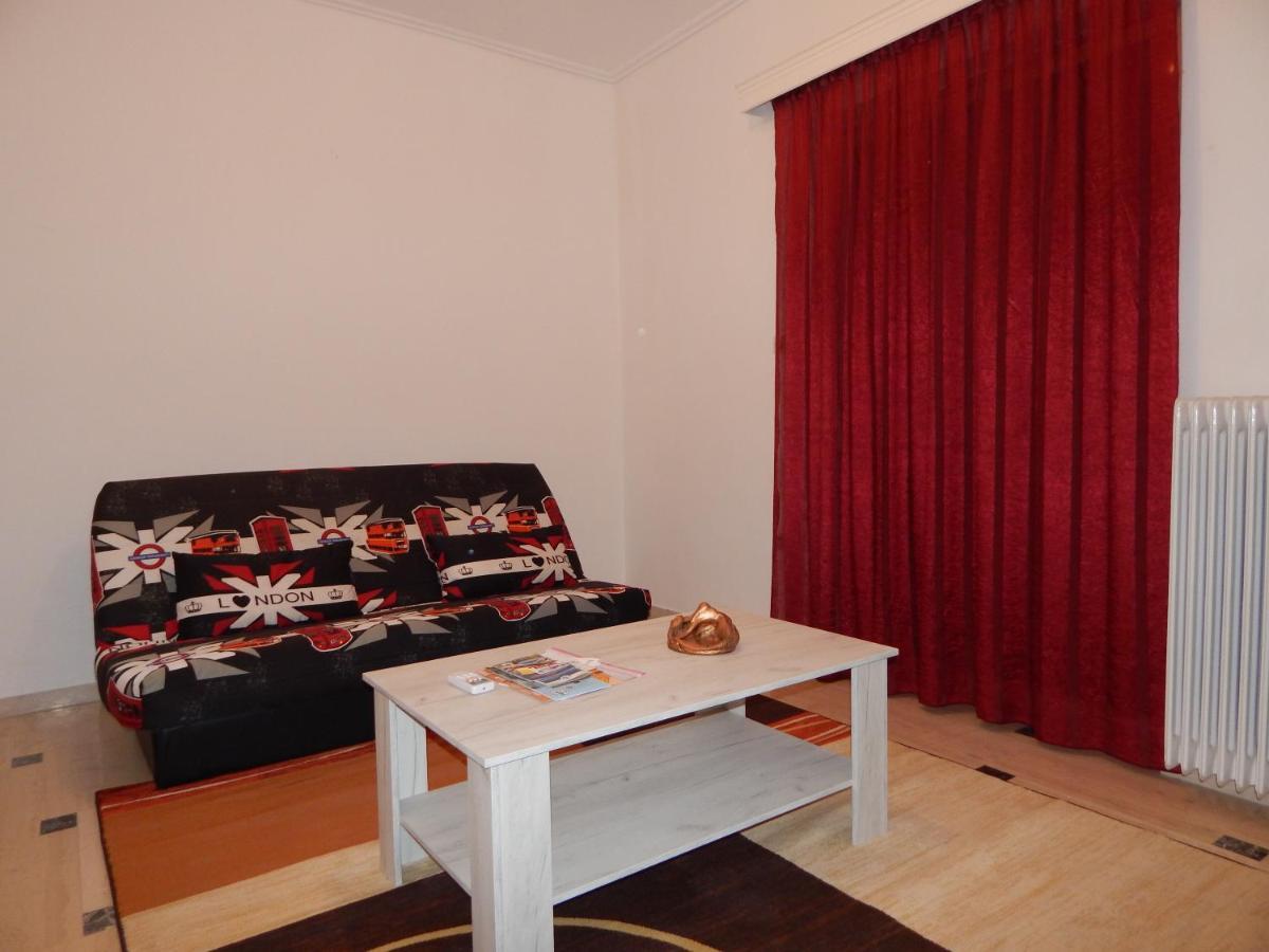 Cozy Apartment For 2-5 People-Center Tripoli 1 Екстер'єр фото